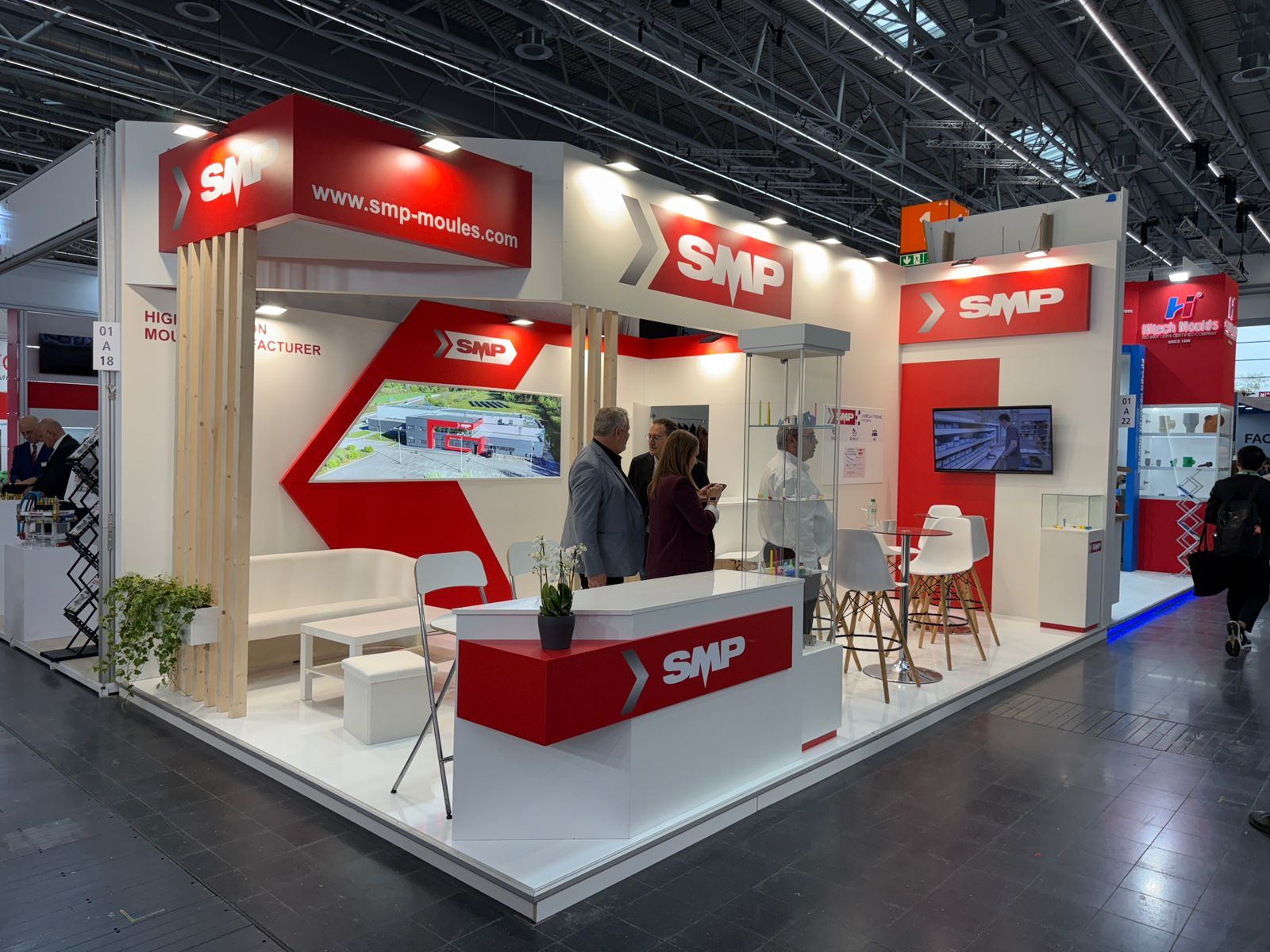 Exhibition booth support at Messe Frankfurt